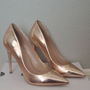 Elegant rose gold Stiletto Heels